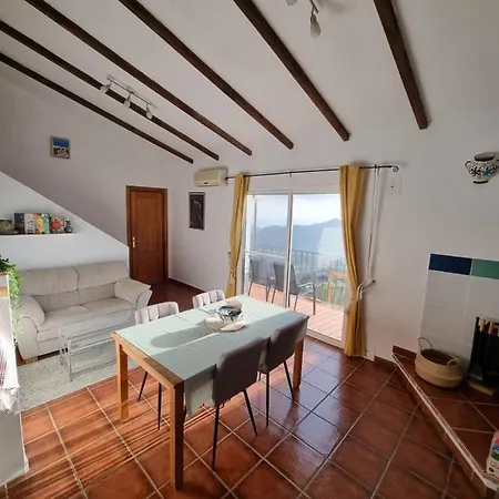 Διαμέρισμα Lovely 2 Bed With Stunning Views & Pool Cómpeta